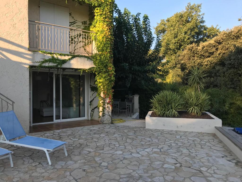 Appartement 55m2 dans villa avec piscine Valescure - 3
