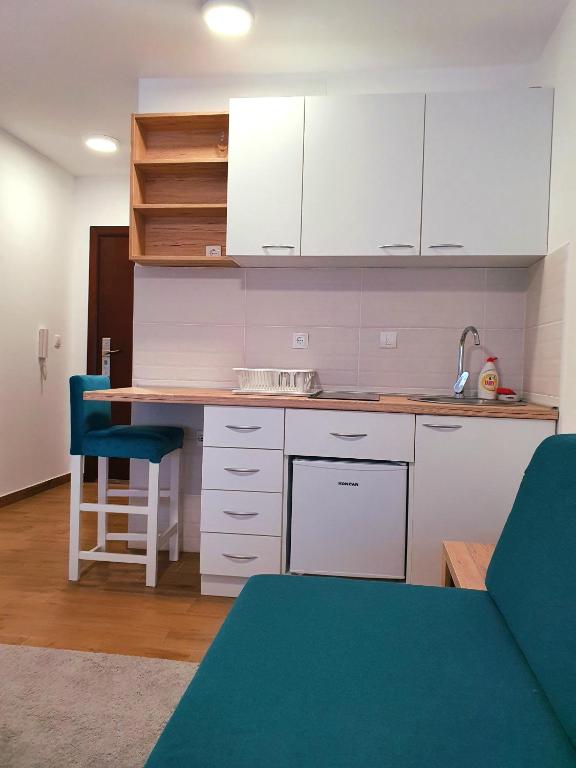 Divcibare Centar 2 - 2