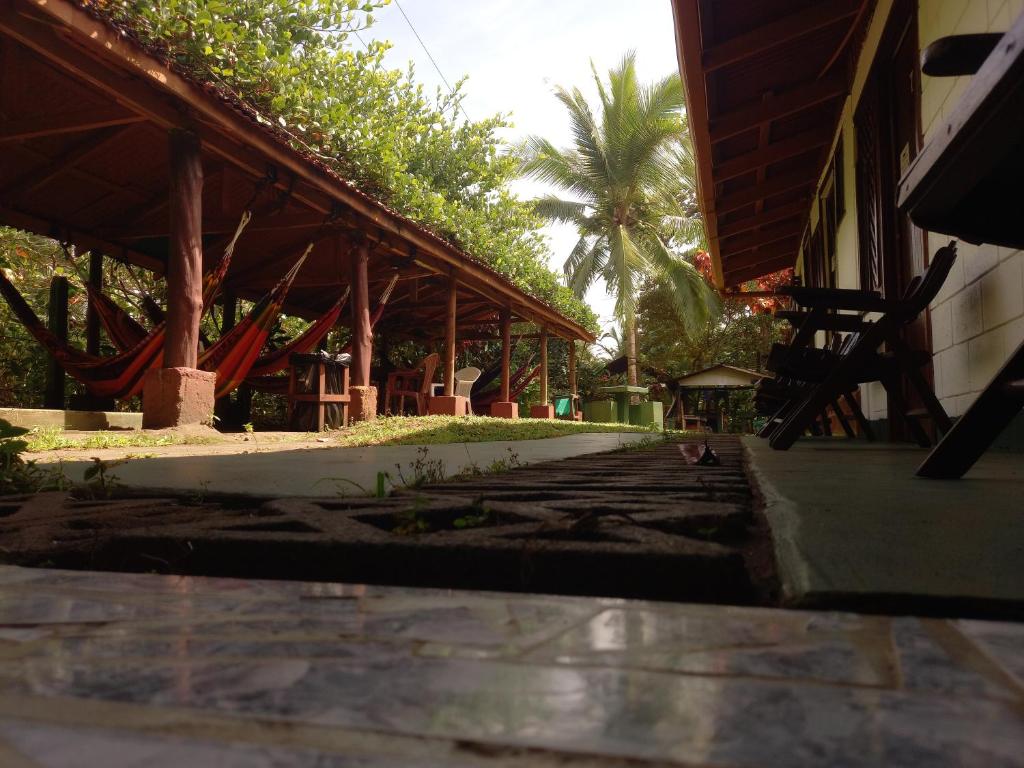 Cabinas Balcon del Mar Tortuguero photo