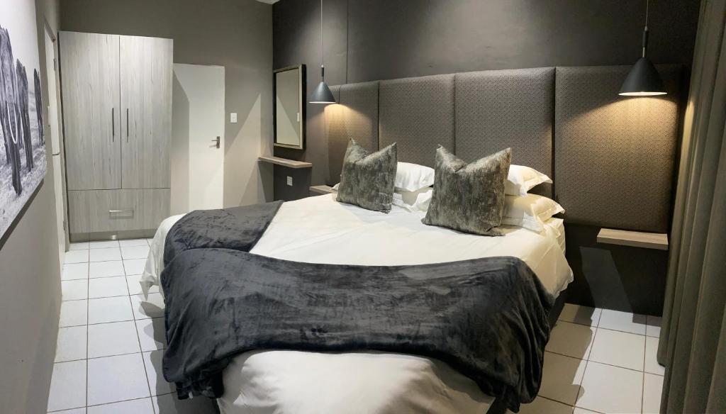 Adventure Apartment - Colchester - 5km from Elephant Park photo