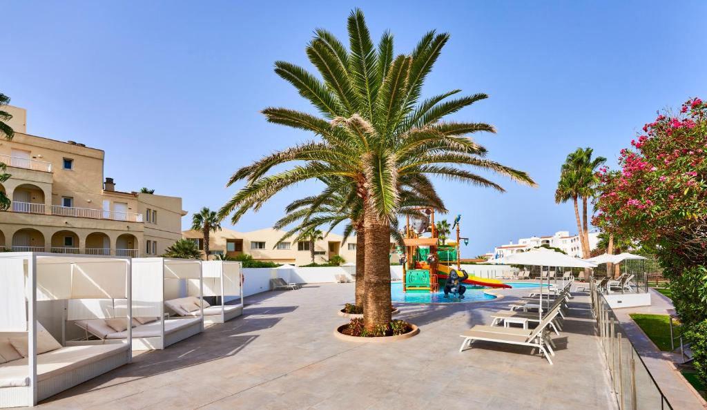 Globales Cala'n Bosch — Attractions for children in Cala'n Bosch, Balearic Islands