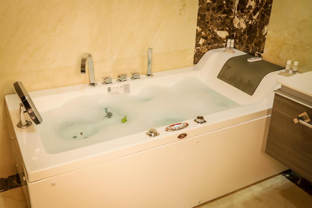 Hotel Perce Neige photo