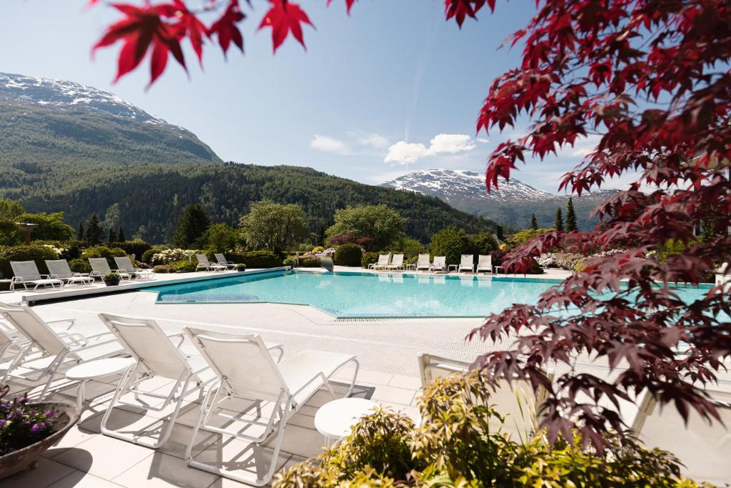 Hotel Alexandra Loen photo