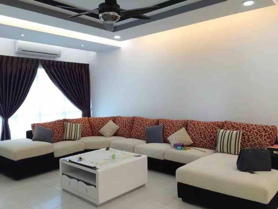 Shuang Yang Sekinchan Homestay 3 — Hotel in Sabak Bernam