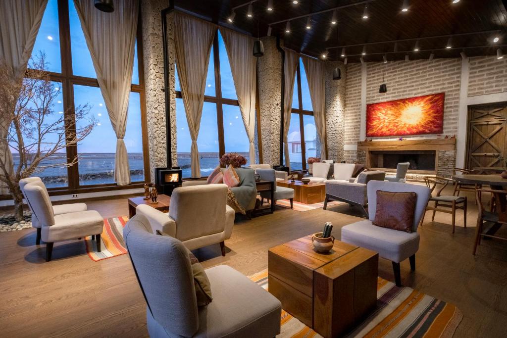 สภาพแวดล้อมโดยรอบ