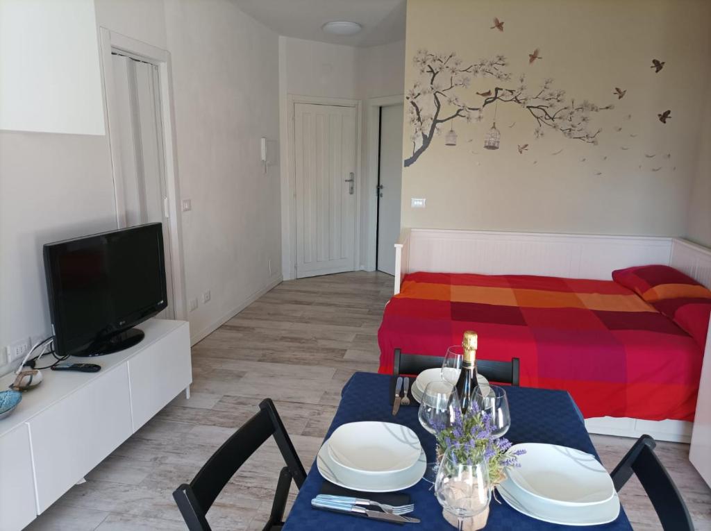 Lake View Studio Flat - 3