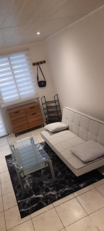 Très belle Appartement F1 bis - 3