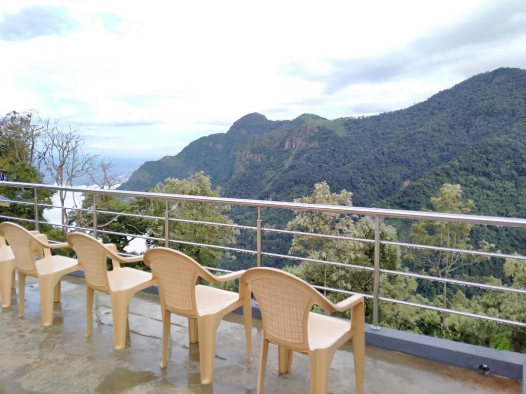 Aruvi Cottages