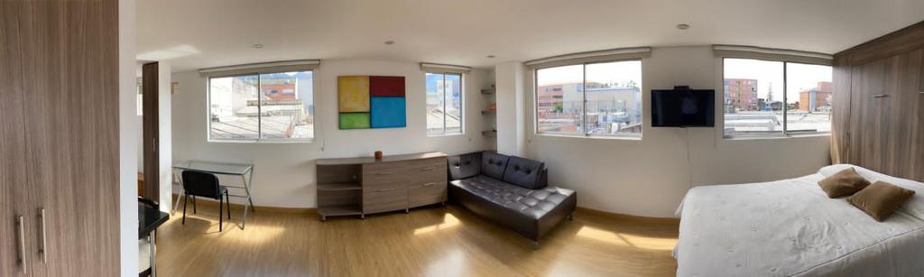 Loft near touristic zone photo