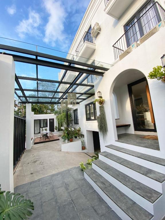 Loewys Home Tanjung Duren Jakarta Barat