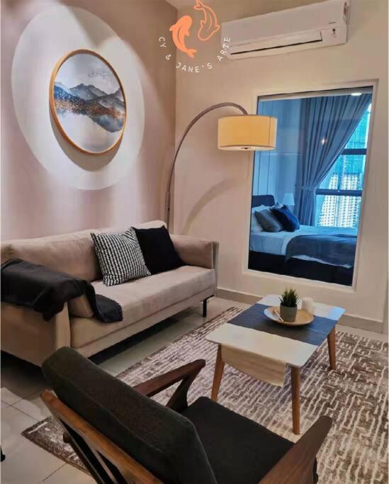Warm Suite at Arte Mont Kiara — Hotel in Kuala Lumpur