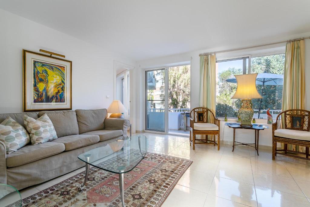 Skandinavia, Alicante