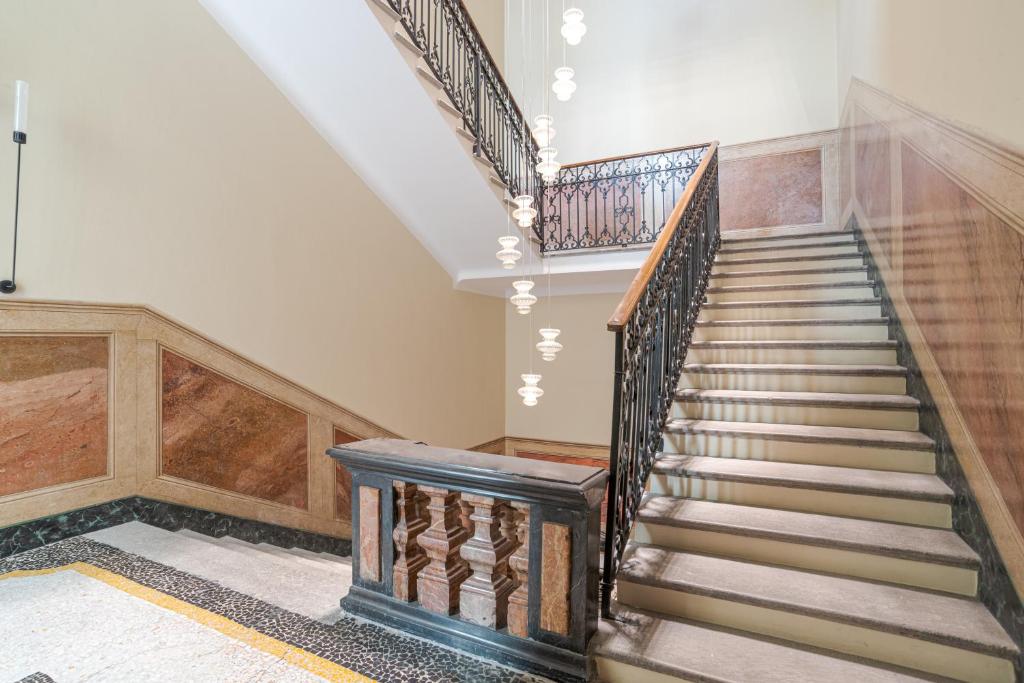 Suite Grimoldi - by MyHomeInComo photo