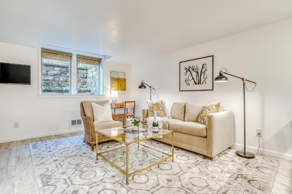 Hidden Zen, Portland