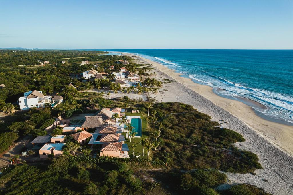 Casa Constantia Beach Front Villa - 4