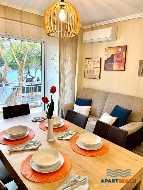 APARTBEACH SAYONARA 125 Climatizado y Piscina - 2
