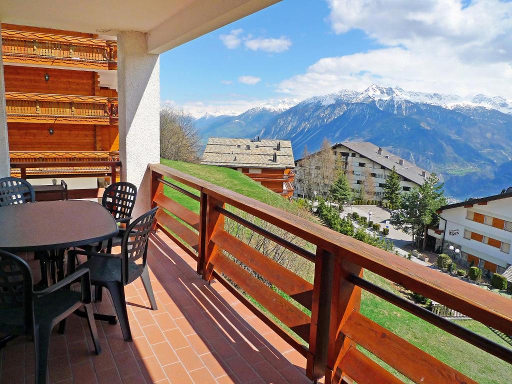 Apartment Grand Large A 18 by Interhome, Crans-Montana