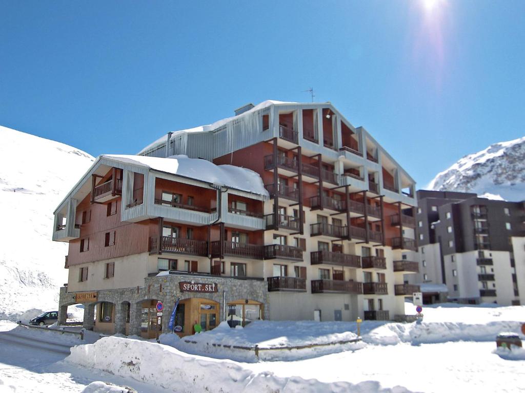 Apartment Le Hameau du Borsat - Val Claret-8 by Interhome - 5
