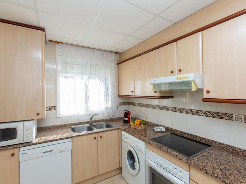Apartment Residencial Eurosol de los Monteros by Interhome - 5