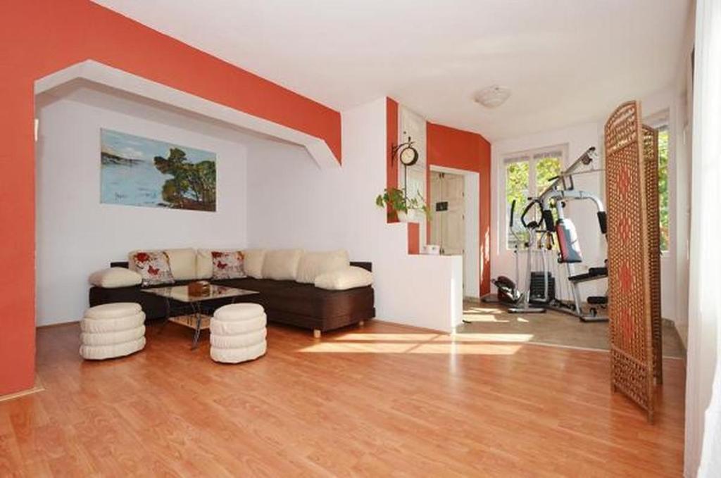 Apartment in Trogir with sea view, terrace, air conditioning, W-LAN 5065-1, Trogir