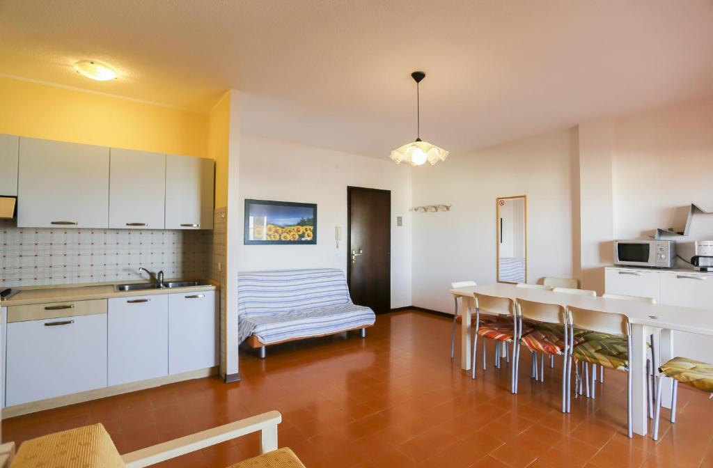 Shared lounge/TV area, Residence Holiday in Caorle