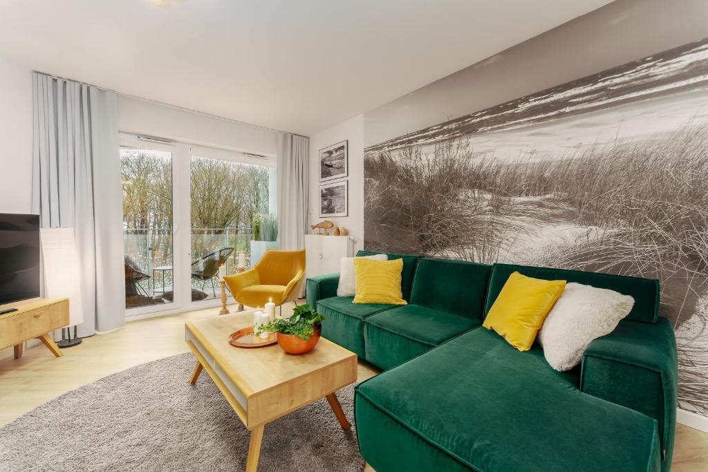 CHILLIapartamenty - Nadmorskie Tarasy - MORSKI z dostępem do basenu, Kolobřeh