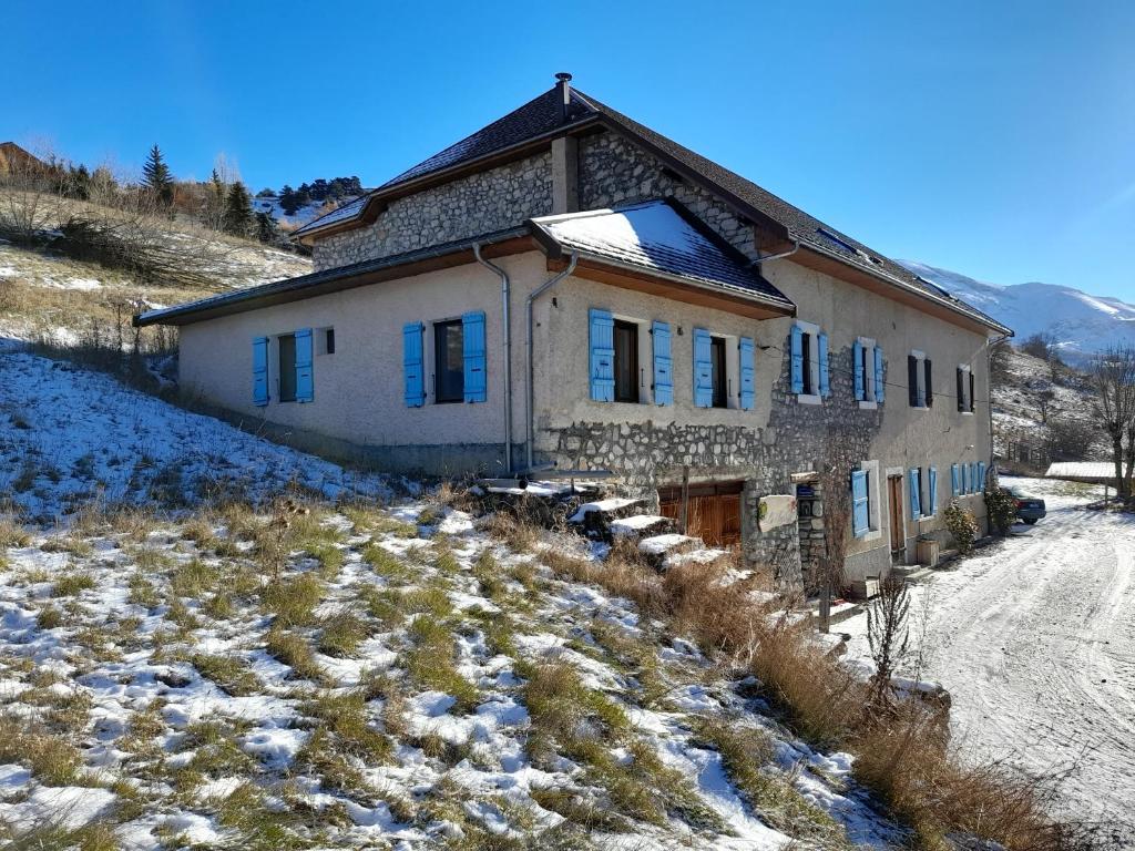 Gîte et chambres d'hôtes "La Tourtette" 12 pers - 2