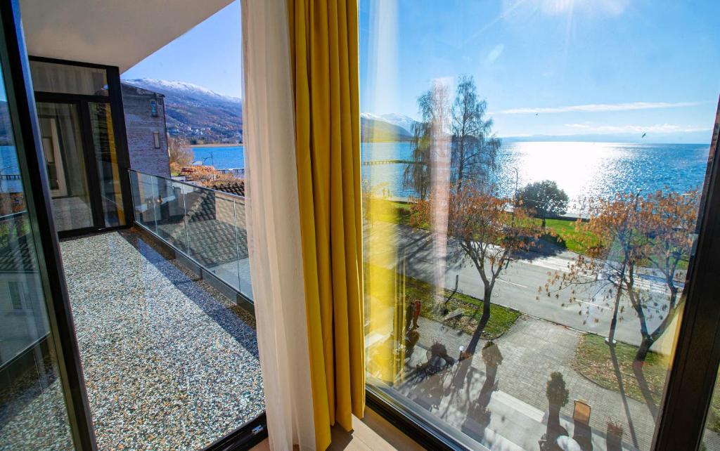 Hotel Nova Riviera photo