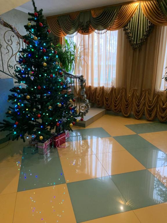 Hotel Dinastiya photo