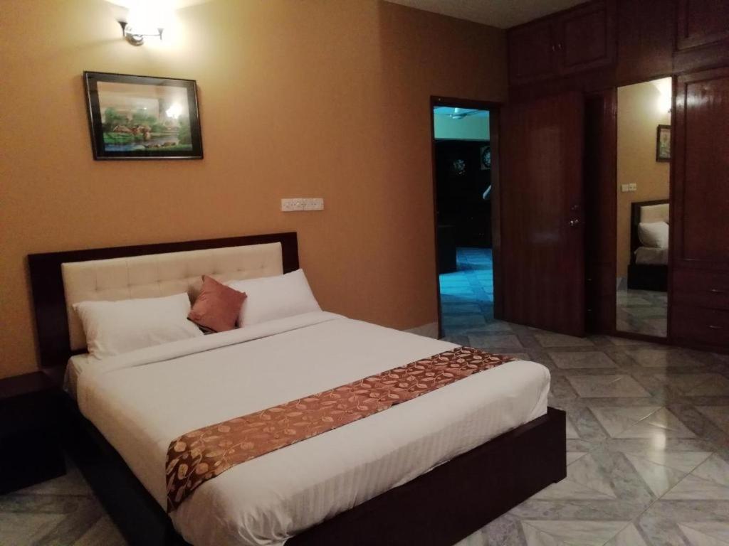 Maple Crest Service Apartment — Hotel in Dhaka