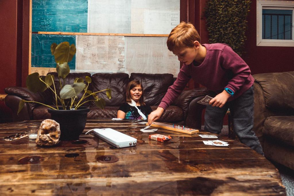 Shared lounge/TV area