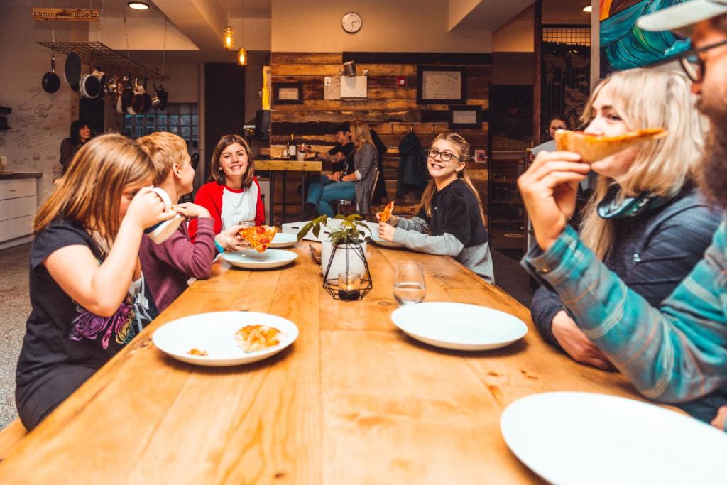 Shared lounge/TV area