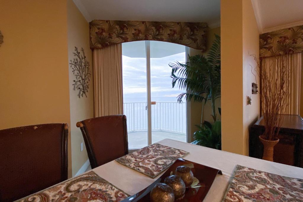 Tidewater Beach Resort X photo