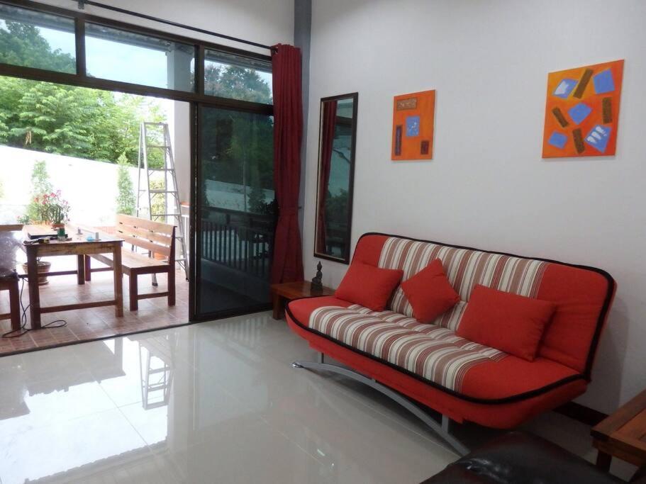 Judith's 2 bedroom family home, sleeps 6 — Hotel in Ko Samet