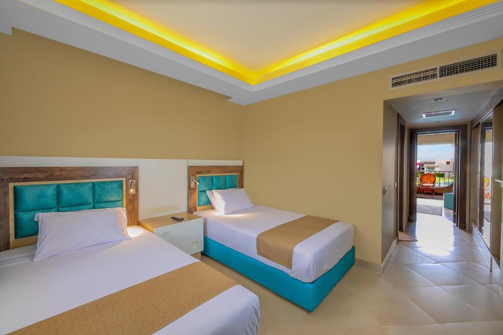 Titanic Aqua Park Resort - Families and Couples only — Hurghada, Red Sea