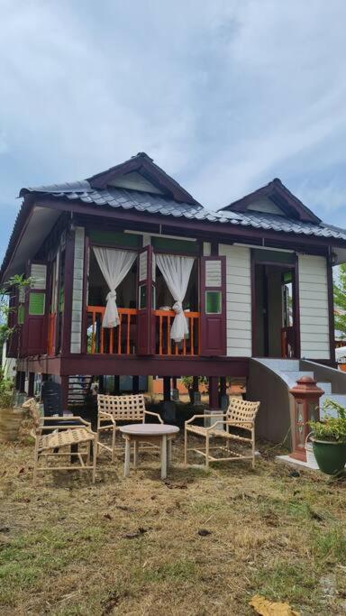Traditional Homestay Chenang 2 — Hotel in Langkawi