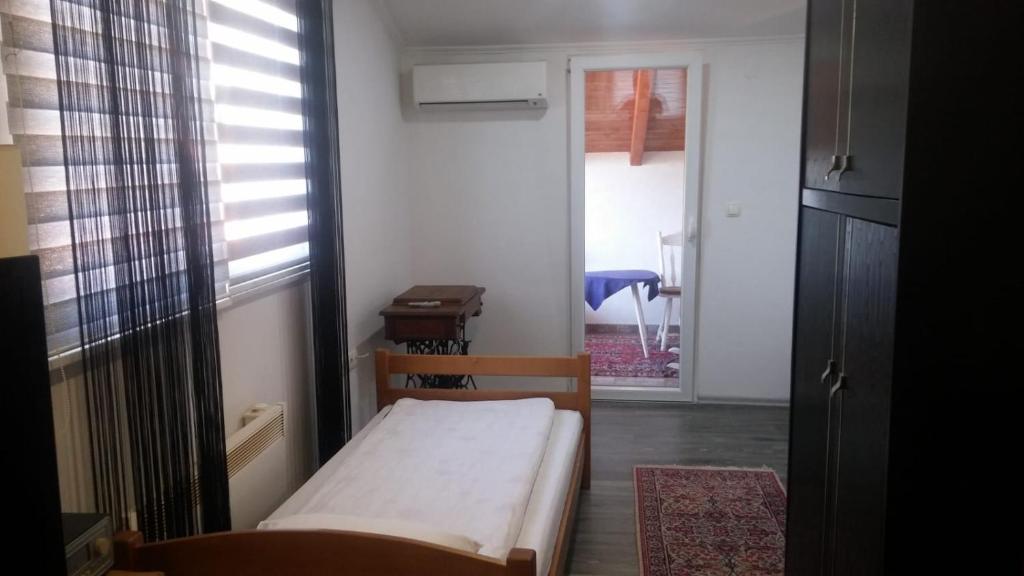 Chardak Apartment Sarajevo - 3
