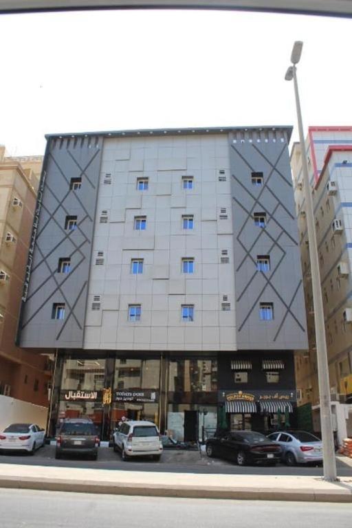 بست نايت للاجنحة الفندقية — Hotel in Jeddah