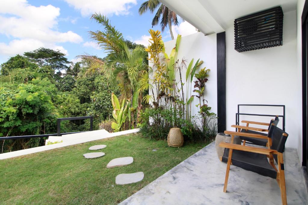 Jungle`s Door Ubud by Love is Simple photo