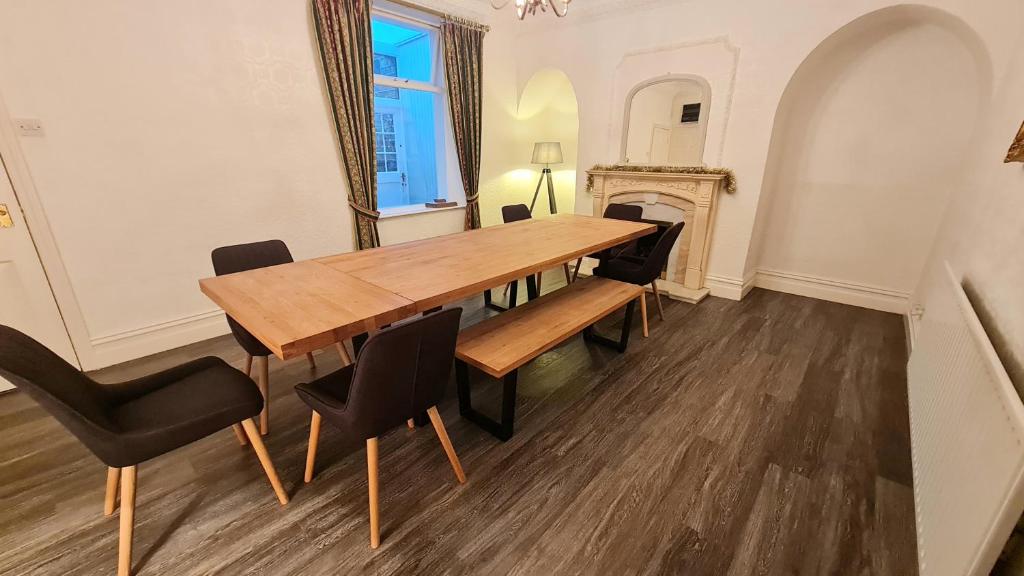 Westfield House, Skipton photo 3