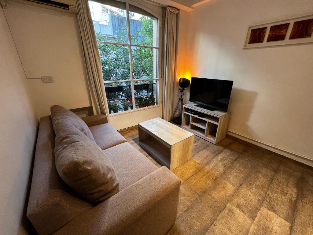 Hermoso departamento en zona tranquila de Recoleta - 1