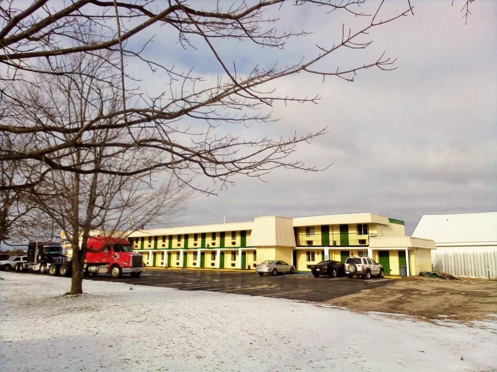 Granada Inn Motel - Kalkaska — Hotel in Kalkaska (MI)