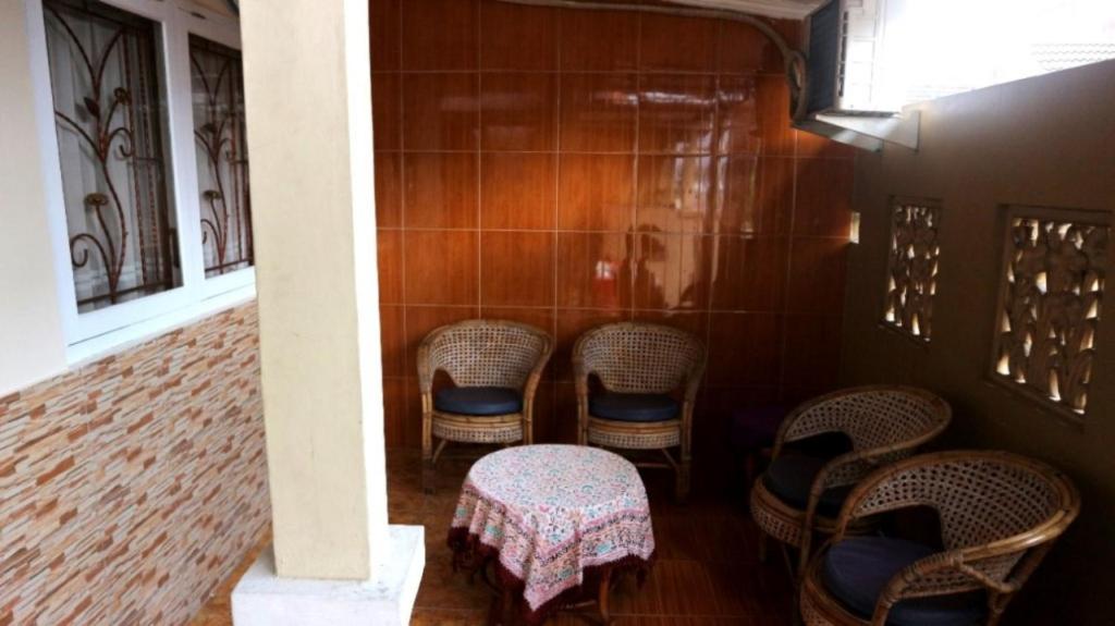 Guest House Dissa photo