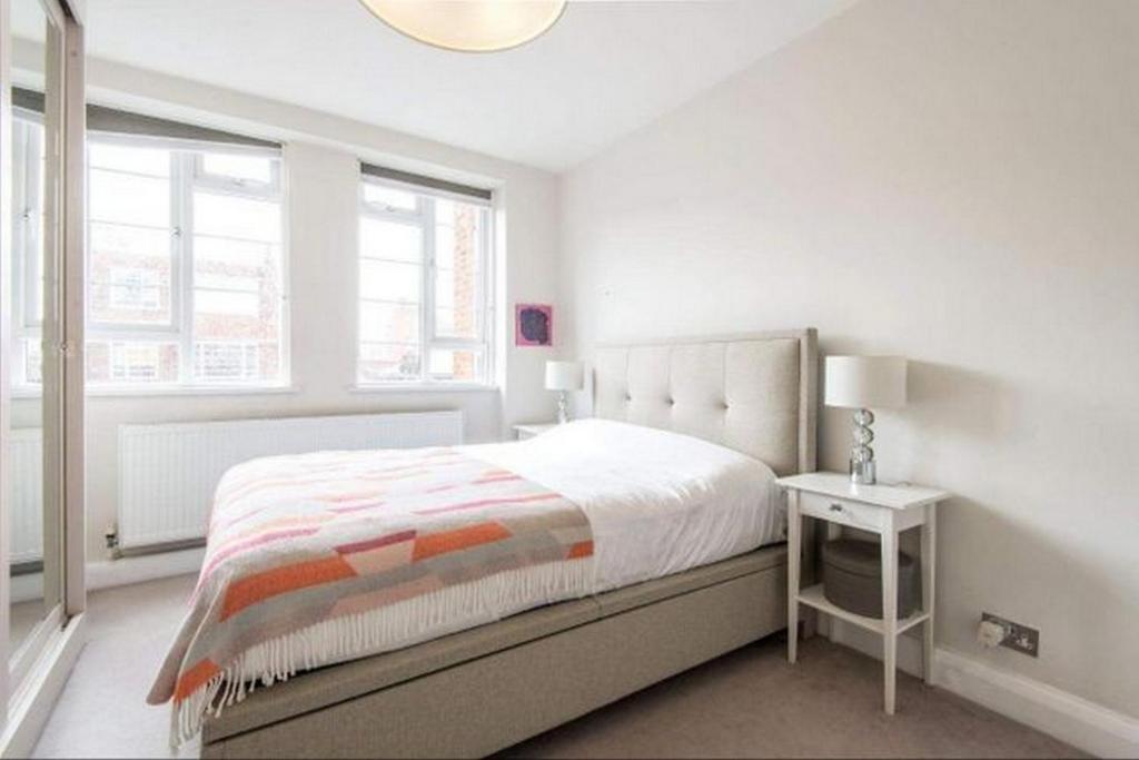 Two interconnected loft apartments Naschmarkt photo
