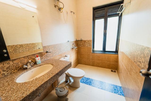 Lagoon Complex, Luxury Villa, Calangute - 3bhk, pool, wifi, nrbeach-Goa photo