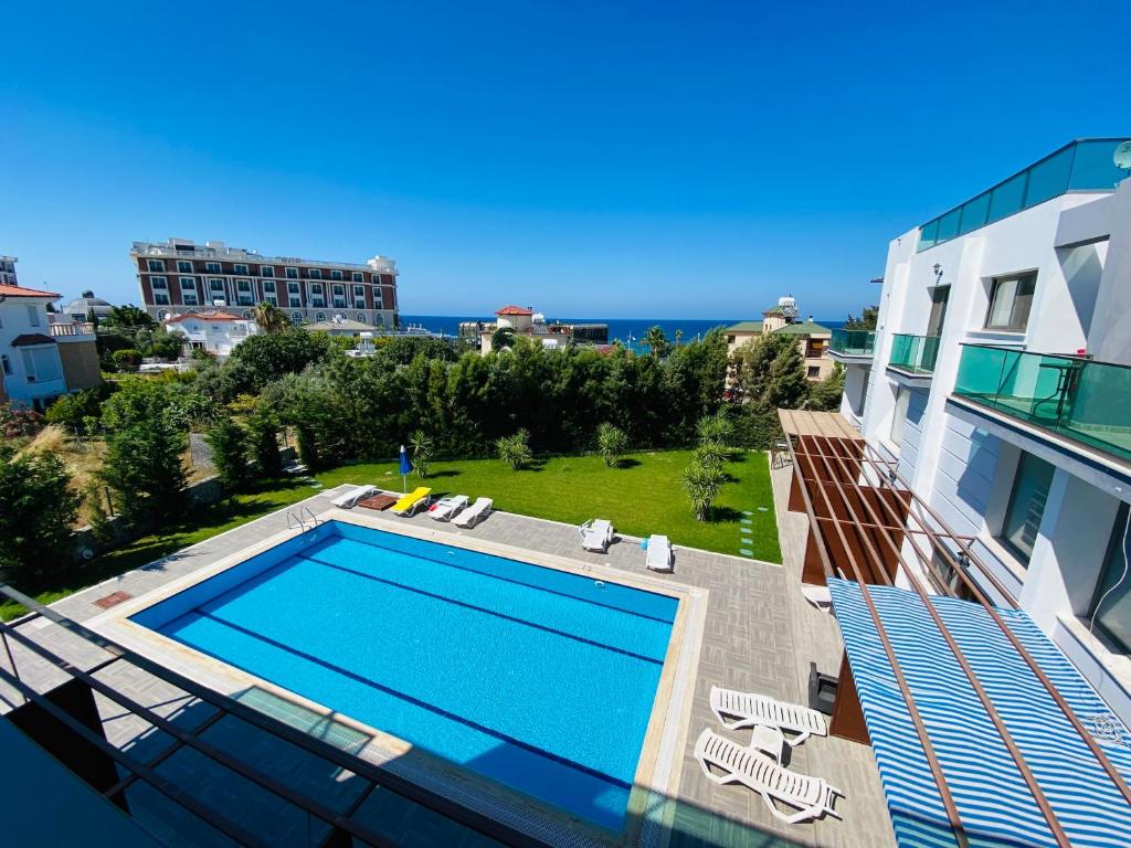 Prestige Studios — Hotel in Karaoğlanoğlu