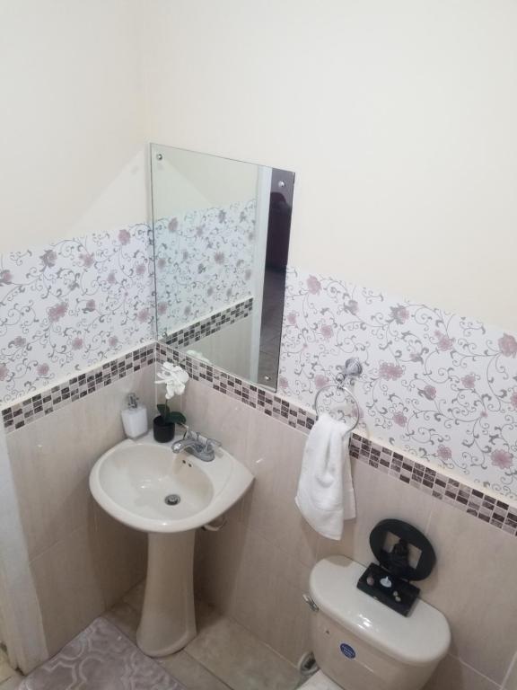 Beautiful 3-bedroom townhouse in Mandeville. photo