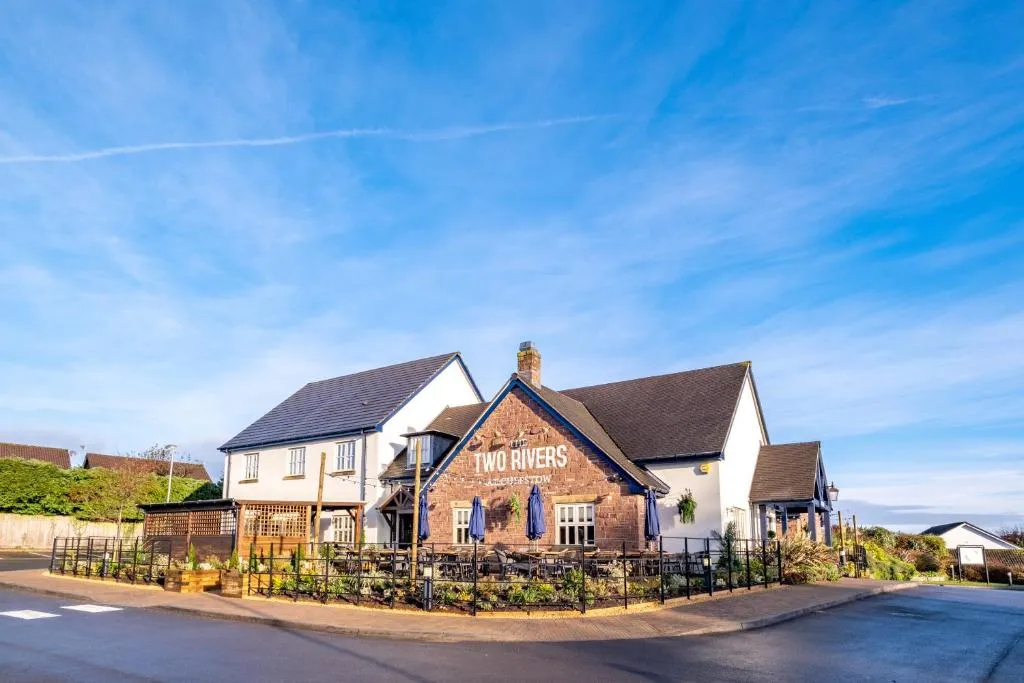 Two Rivers Lodge by Marston’s Inns, hotel in Chepstow