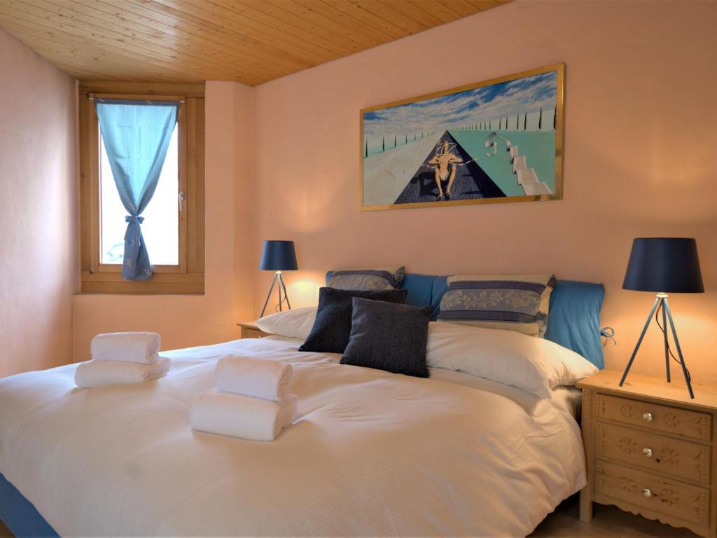Apartment Chesa Maurus A5 by Interhome - 3