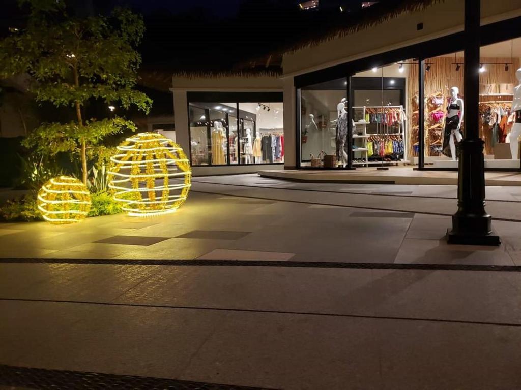 Shops